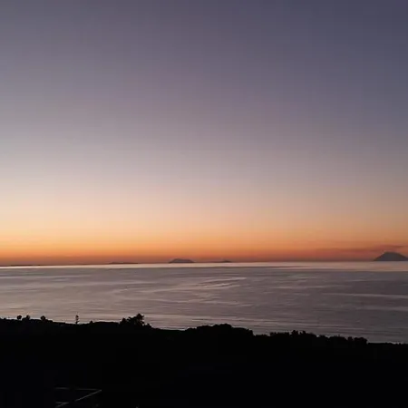 Terra Di Mare & Management Lägenhet Zambrone